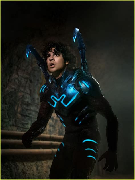 xolo maridueña naked|Xolo Mariduena Butt, Shirtless Scene in Blue Beetle